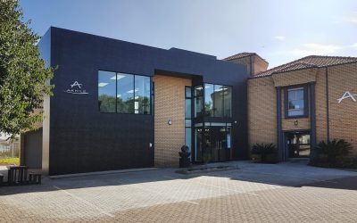 Exterior Photograph of Witch Hazel, Building